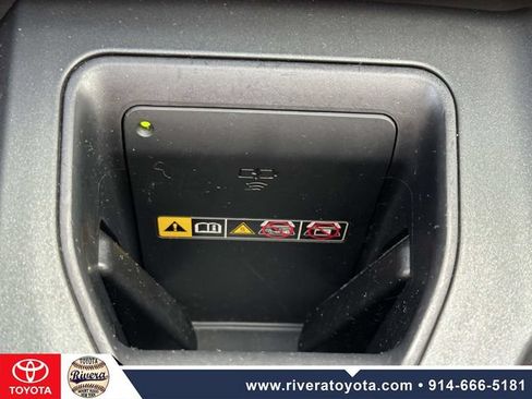 Used 2023 Toyota Crown AWD/4WD image 26
