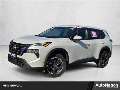 Used 2025 Nissan Rogue SV