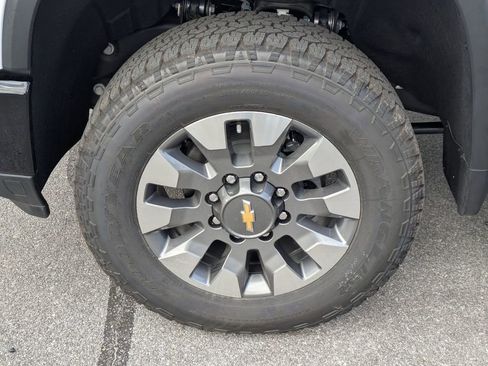 New 2026 Chevrolet Silverado 2500 Custom w/ Custom Value Package image 12