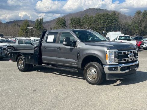 Certified 2023 Ford F350 XL w/ XL Chrome Package image 1
