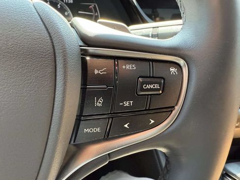 Used 2023 Lexus ES 350 w/ Premium Package FWD image 21