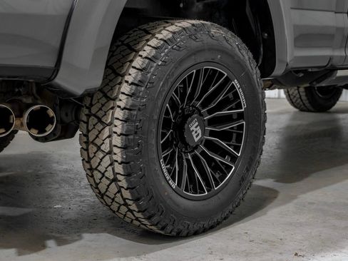 Used 2017 Ford F250 Platinum w/ Platinum Ultimate Package image 62