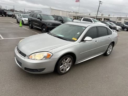 Used 2011 Chevrolet Impala LT w/ Luxury Edition Package image 11