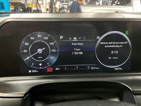 Used 2024 Kia Seltos EX image 24