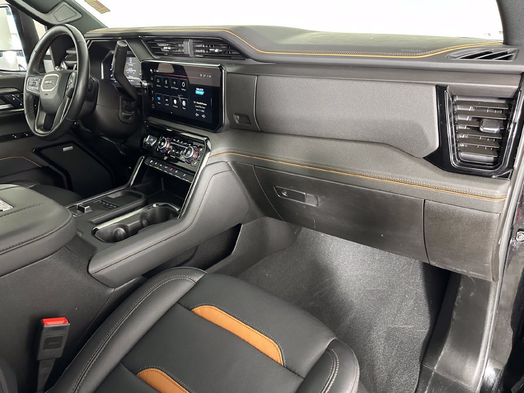 Used 2025 GMC Sierra 2500 AT4 w/ AT4 Premium Plus Package AWD/4WD image 33