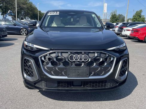 Certified 2025 Audi Q5 Premium Plus AWD/4WD image 2