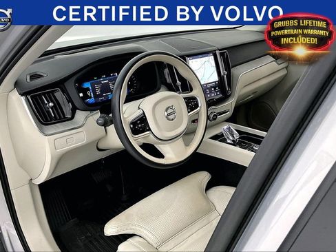 Certified 2023 Volvo XC60 B5 Ultimate w/ Climate Package AWD/4WD image 18