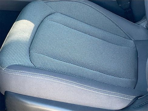 Used 2024 Subaru Crosstrek 2.0i Premium image 19