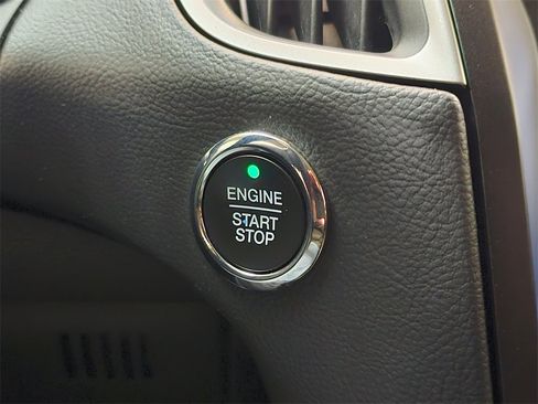 Used 2021 Ford Edge SEL w/ Cargo Accessory Package image 33