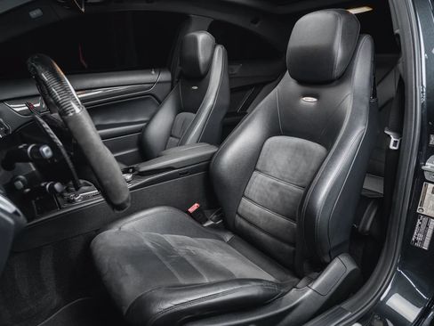 Used 2013 Mercedes-Benz C 63 AMG Coupe image 34