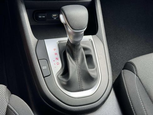 Used 2024 Kia Forte LXS w/ LXS Technology Package FWD image 27