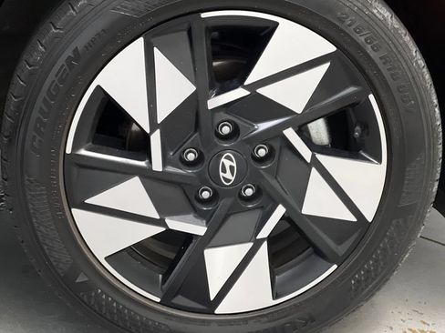 Used 2024 Hyundai Kona SEL FWD image 69