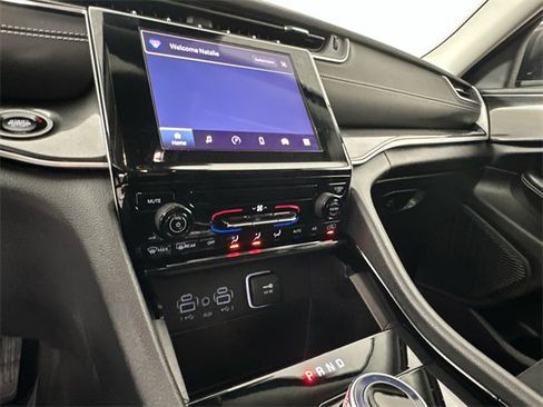 Certified 2023 Jeep Grand Cherokee L Laredo image 27