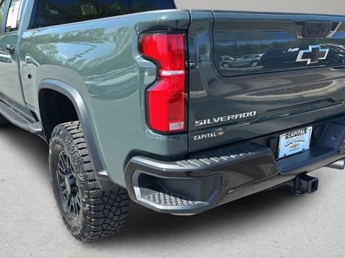 Used 2026 Chevrolet Silverado 2500 ZR2 image 13
