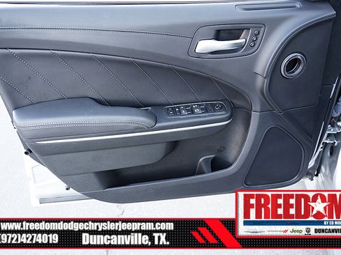 New 2023 Dodge Charger Scat Pack w/ Plus Group image 39