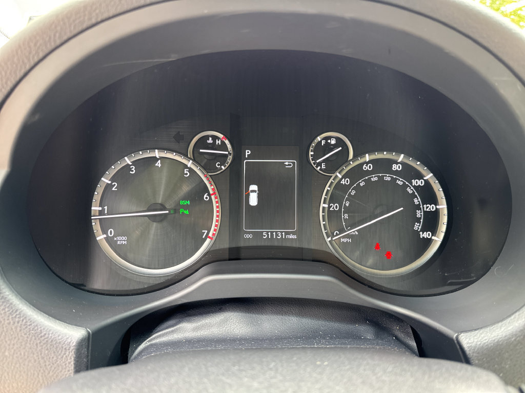 Used 2021 Lexus GX 460 Premium w/ Accessory Package AWD/4WD image 19