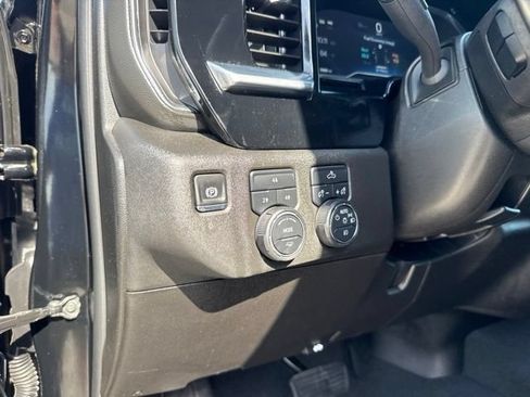 Used 2025 Chevrolet Silverado 2500 LT w/ Convenience Package AWD/4WD image 22
