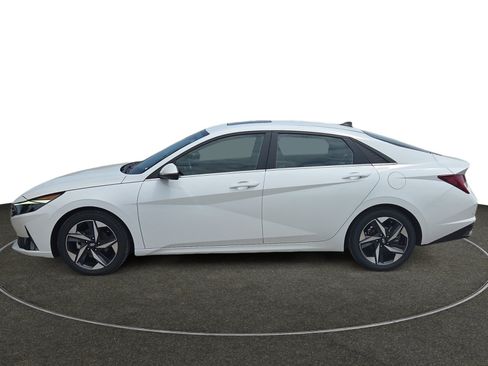 Certified 2023 Hyundai Elantra Limited FWD image 2