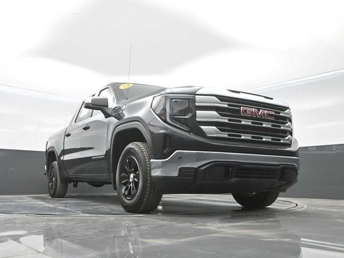 Used 2024 GMC Sierra 1500 SLE AWD/4WD image 29