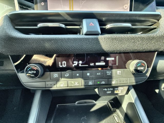 New 2026 Subaru Outback Limited AWD/4WD image 21