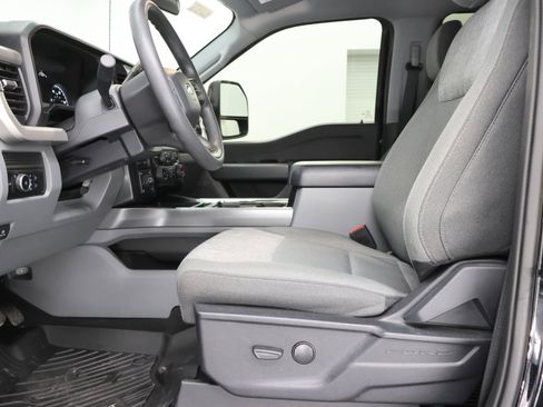 Used 2024 Ford F250 XLT w/ Tremor Off-Road Package image 8