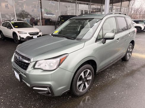 Used 2018 Subaru Forester 2.5i Premium image 9
