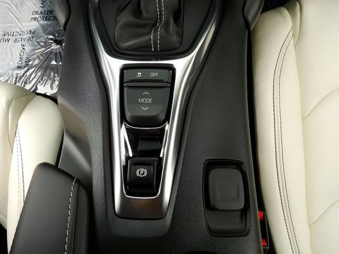 Used 2021 Chevrolet Camaro LT w/ RS Package image 27