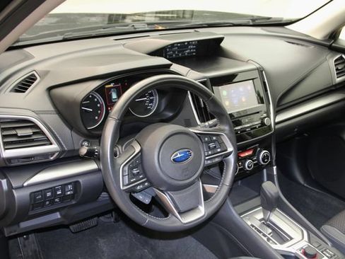 Used 2023 Subaru Forester Premium AWD/4WD image 21