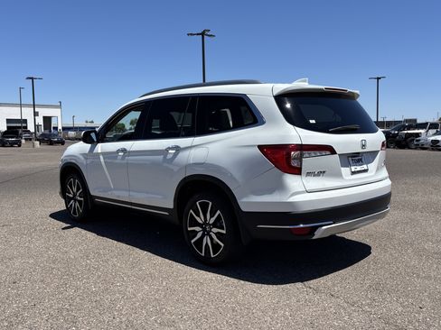 Used 2020 Honda Pilot Elite image 4