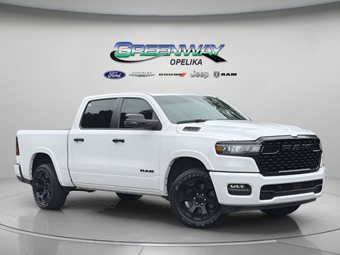 Used 2025 RAM 1500 Big Horn AWD/4WD image 1