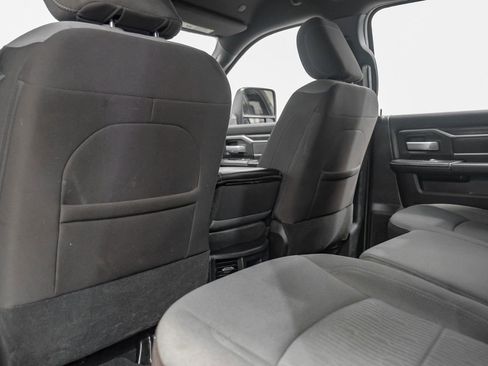 Used 2024 RAM 3500 Big Horn image 38