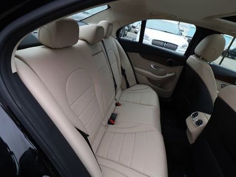 Used 2019 Mercedes-Benz C 300 4MATIC Sedan image 53