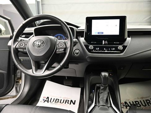 Used 2023 Toyota Corolla XSE FWD image 13