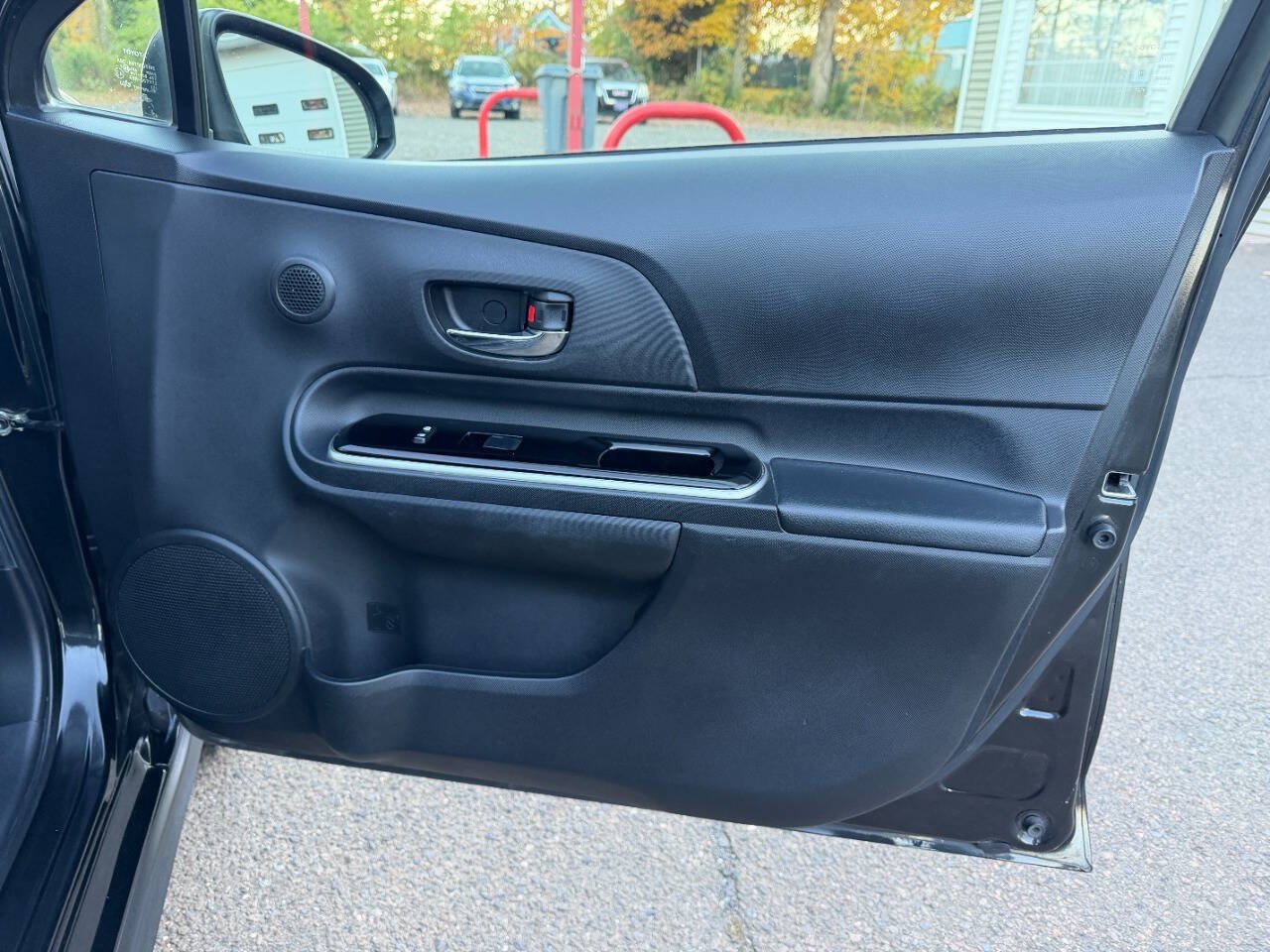 Used 2018 Toyota Prius C Three FWD image 29