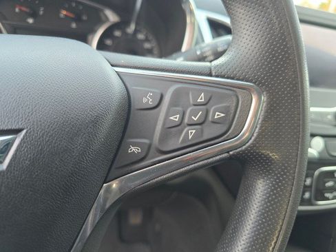 Used 2020 Chevrolet Equinox LT AWD/4WD image 29
