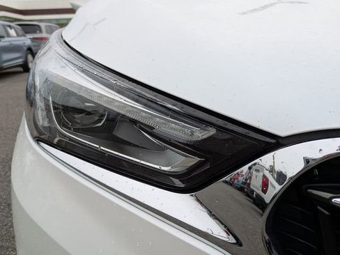 Used 2019 Buick Enclave Essence FWD image 10