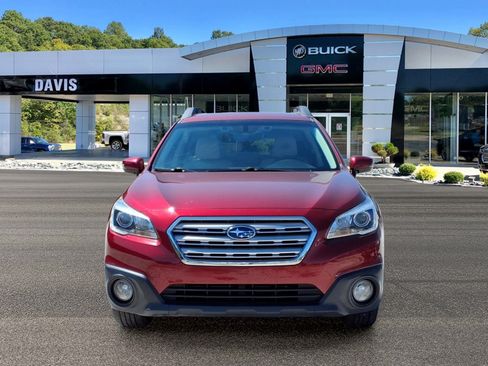 Used 2017 Subaru Outback 2.5i Premium AWD/4WD image 2