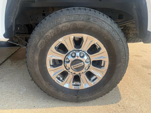Used 2019 Ford F250 Lariat w/ Chrome Package AWD/4WD image 7