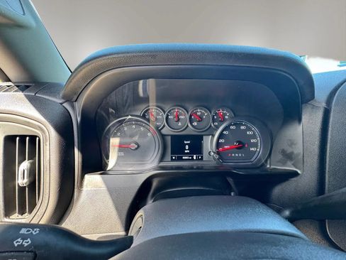 Used 2020 Chevrolet Silverado 1500 Custom w/ Custom Value Package RWD image 9