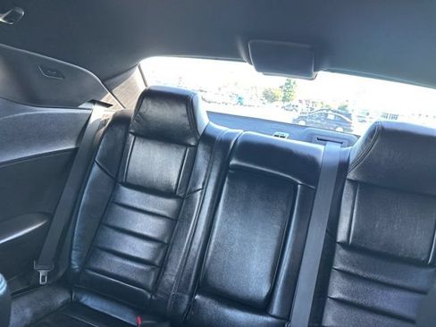 Used 2014 Dodge Challenger R/T RWD image 16