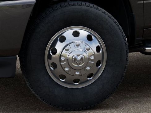 New 2026 RAM 3500 Big Horn AWD/4WD image 8