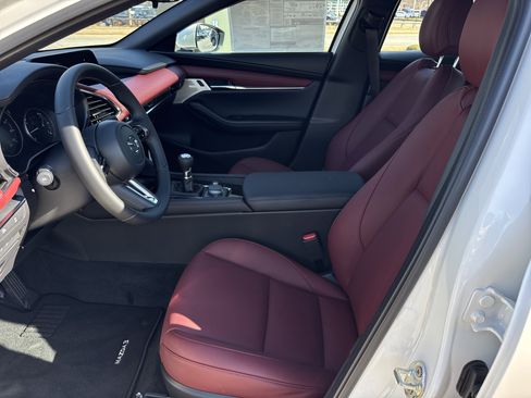 New 2026 MAZDA MAZDA3 2.5 S Hatchback w/ Premium Pkg image 12