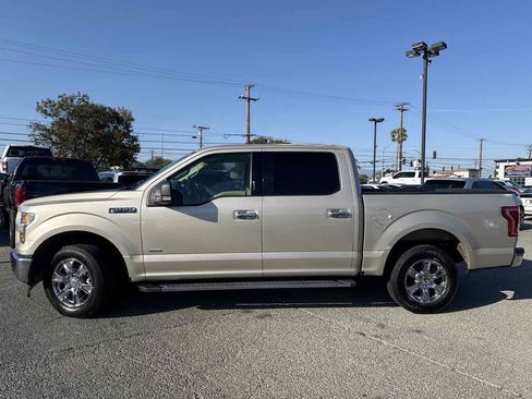 Used 2017 Ford F150 XLT w/ Equipment Group 301A Mid RWD image 4