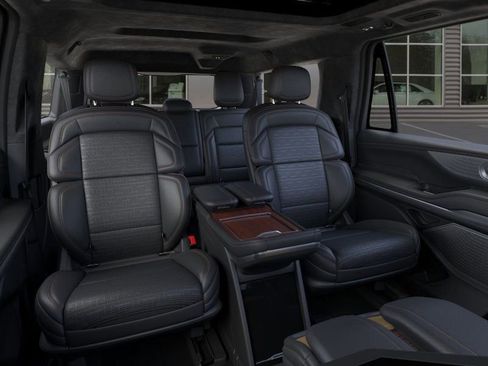 New 2025 Lincoln Navigator L Black Label image 11