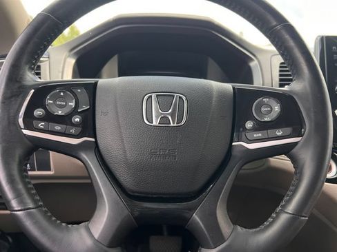 Used 2018 Honda Odyssey Elite image 21