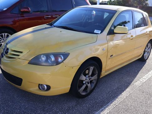 Used 2004 MAZDA MAZDA3 s image 2