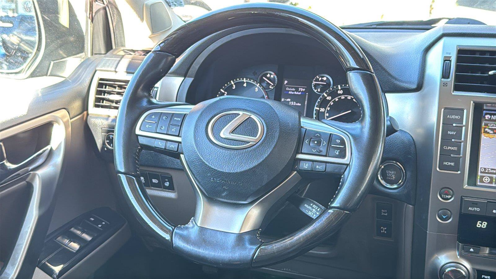 Used 2021 Lexus GX 460 Premium w/ Premium Package AWD/4WD image 22