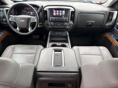 Used 2018 Chevrolet Silverado 1500 LTZ w/ Texas Edition image 26