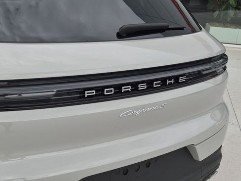 New 2026 Porsche Cayenne S AWD/4WD image 13