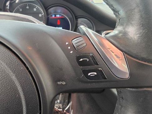Used 2016 Porsche Panamera image 20